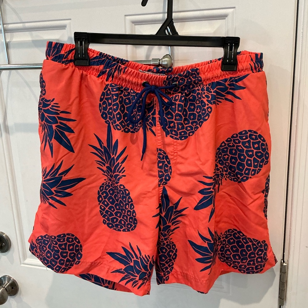 Club Room Coral and Navy Pineapple Swim Trunks NWOT